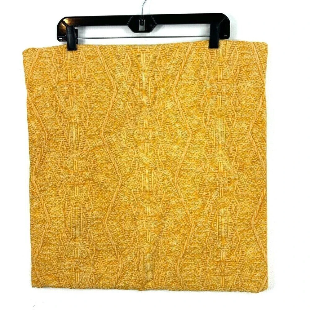 Pier One Cotton Throw Pillow Covers Yellow 20 x 20 Boho Embroidered Set‎ Of 2 U4